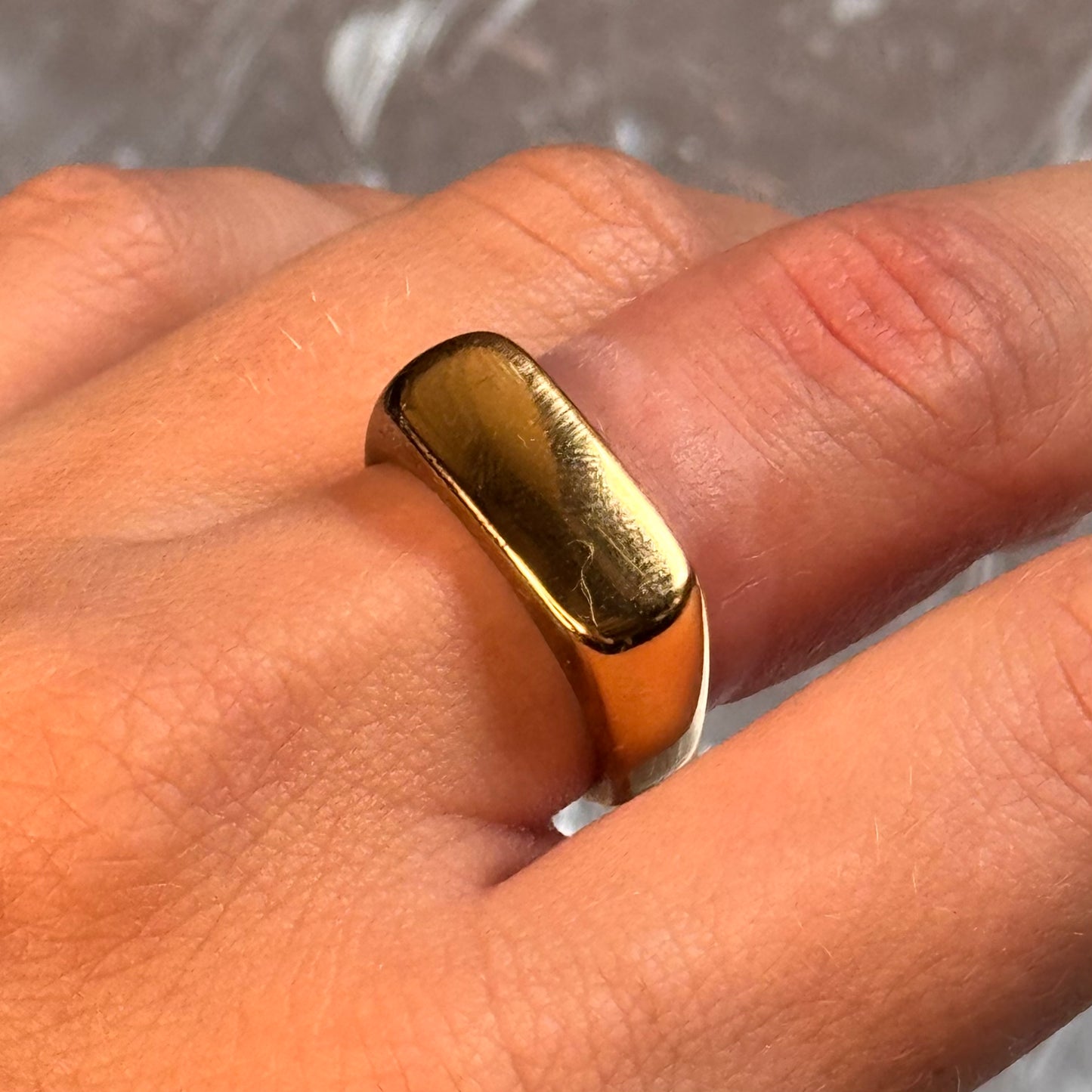 BAGUE - LAURA