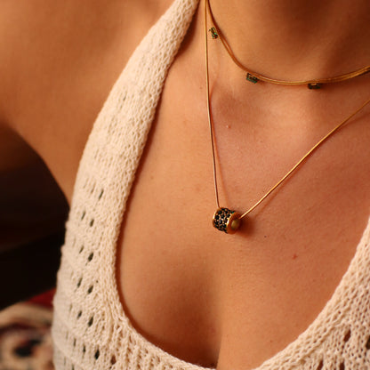 COLLIER - ENOLA
